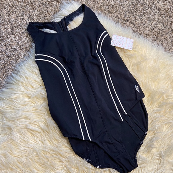 Free People Black Racerback Bodysuit NEW X-Small One Piece Top NWT - Picture 2 of 9